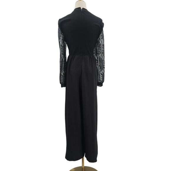 BLOOMCHIC 14-16 1X Plus Black Crochet Lace Mesh Mock Neck Jumpsuit NWT B84 - Picture 4 of 10